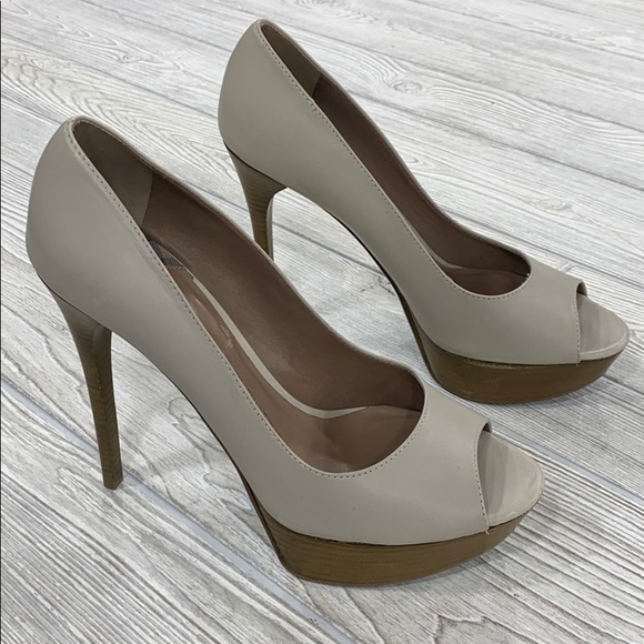 Burberry Trench Settrington Peep Toe Pumps - 41 - Picture 6 of 16